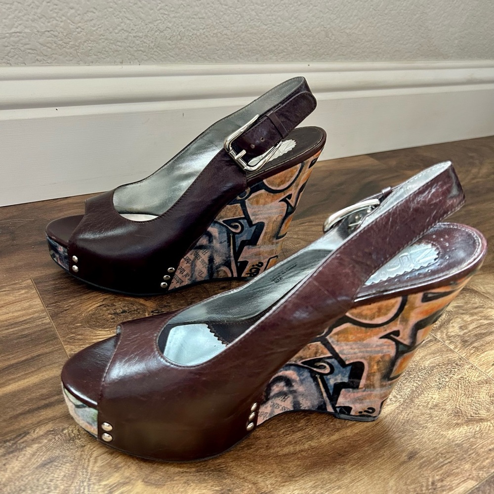 Zinc Cassidy Too Brown Leather Wedge Sandals Sz 8